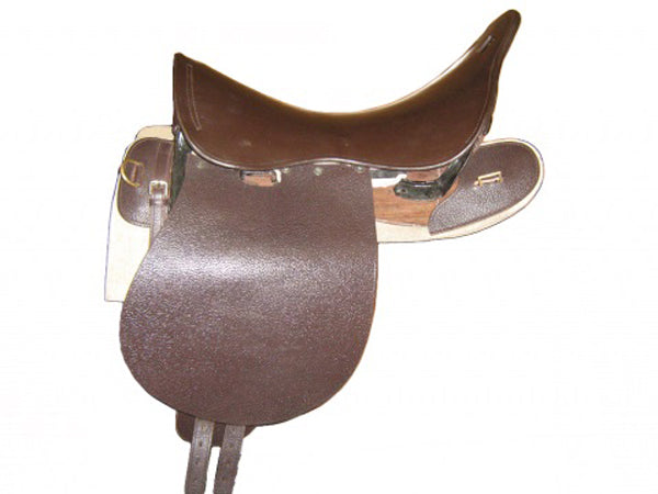 Universal Saddle Fitted